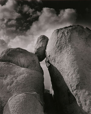 mm022x300